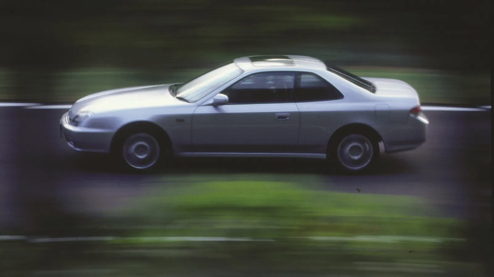 In sportiven Coupes wie dem Prelude präsentierte die technologie-verliebte Marke Honda Innovationen wie eine erste Allradlenkung.