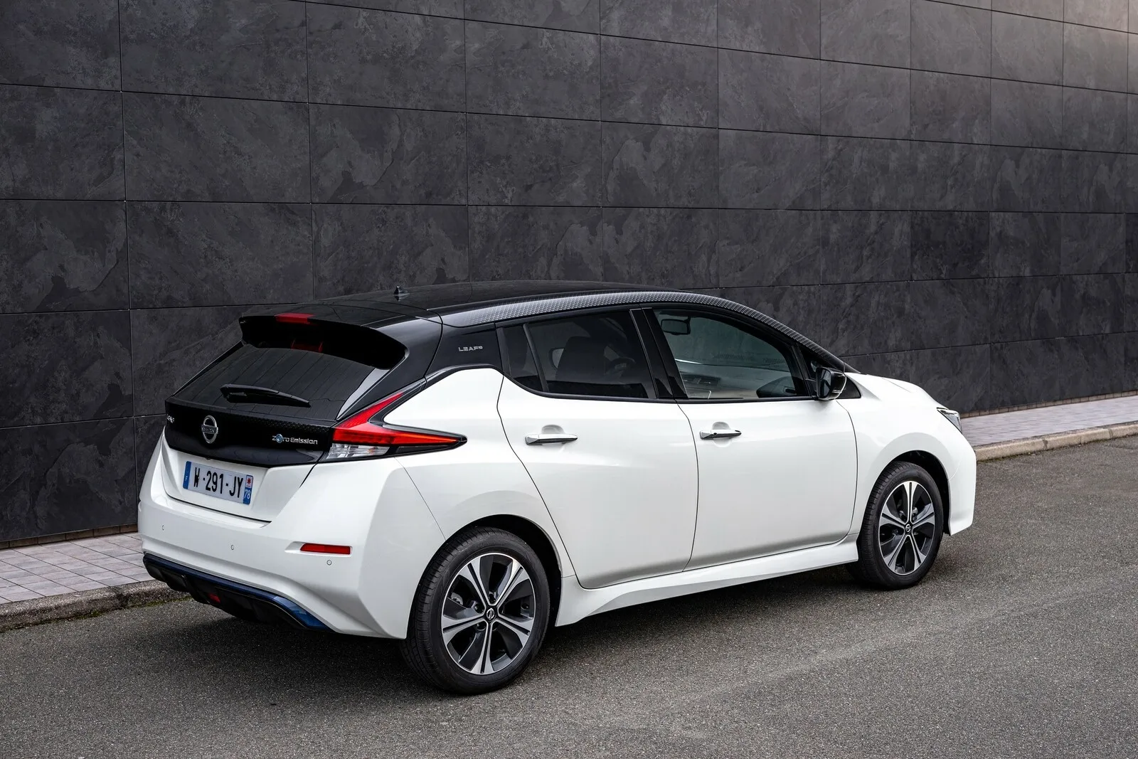 Nissan Leaf ZE1: Händlereinkaufspreis bei 40,9 Prozent des Netto-Listenpreises (15.000 km p.a.).