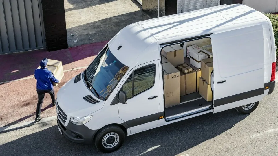Mercedes Pro Connect hilft bei Autodiebstahl