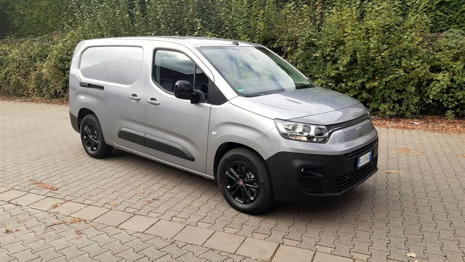 Neuer Fiat Doblo: Auch der Italiener steht nun auf der Kleintransporter-Plattform des ehemaligen PSA-Konzerns.