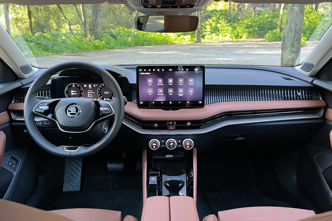 Der Skoda Superb Combi 1.5 TSI PHEV (204 PS), Selection.
