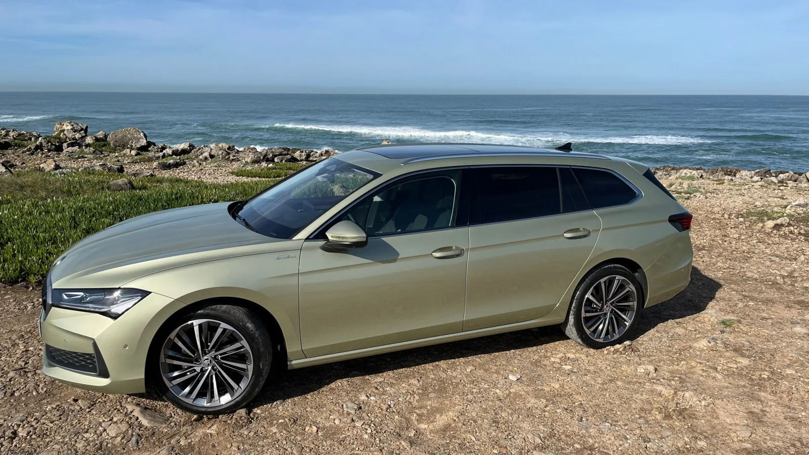 Der Skoda Superb Combi 2.0 TDI (150 PS), Laurin & Klement.