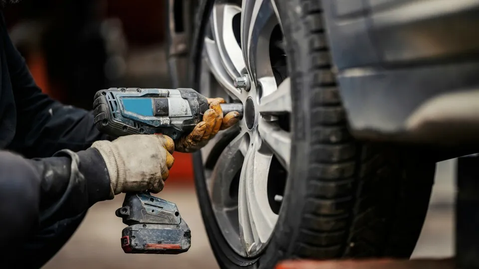 Die neue EU-Verordnung UN R 117.04, definiert die Leistungsfähigkeit von gefahrenen Reifen neu.