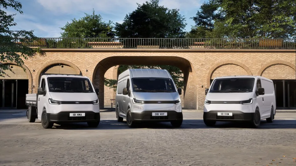 Ford stellt den neuen Transit City als Elektro-Transporter in zwei Kastenwagenvarianten und als Fahrgestell vor.