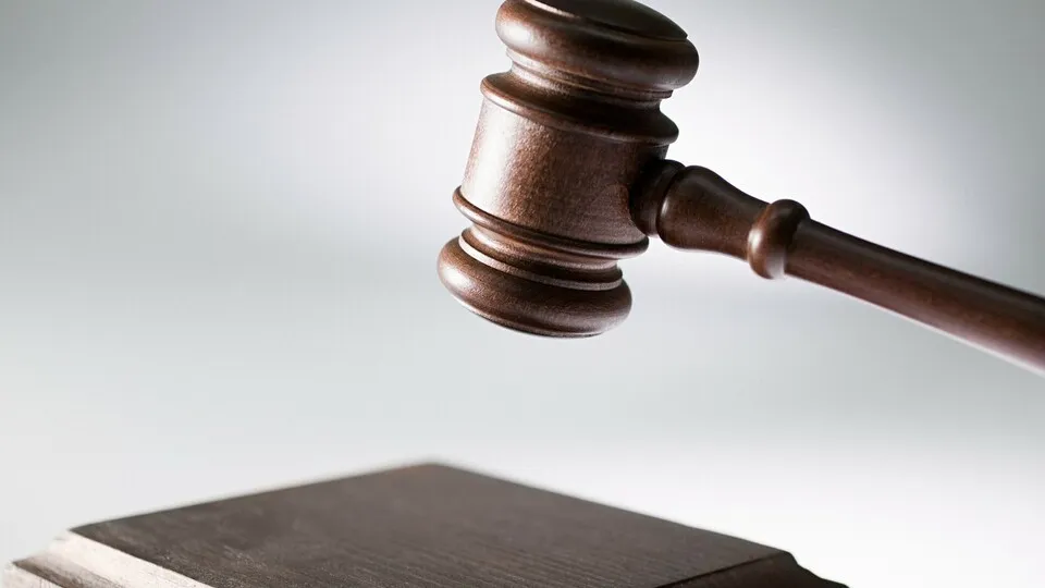 A gavel --- Image by © Image Source/Corbis