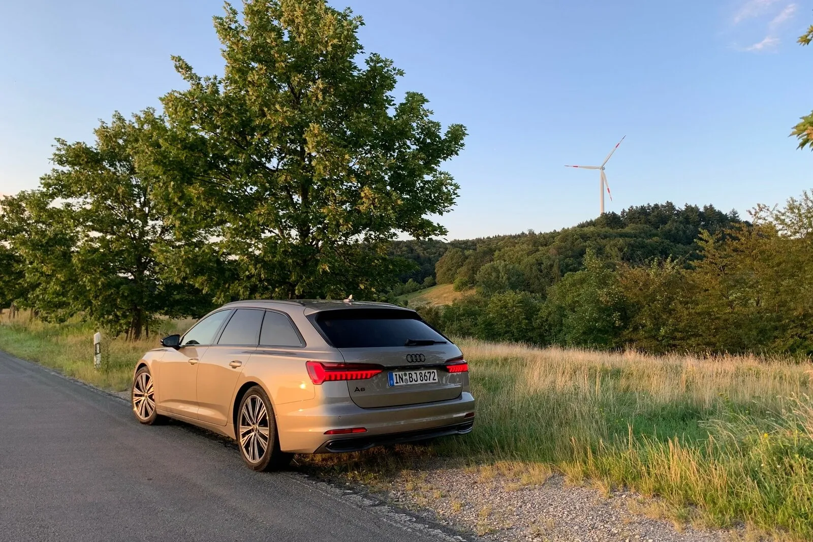 1977 hieß der Werbespruch für Audis Kombimodelle: „Schöne Kombis heißen Avant“. Und sie heißen immer noch so. Allerdings hat sich vom Audi 100 bis zum aktuellen Audi A6 vieles getan.