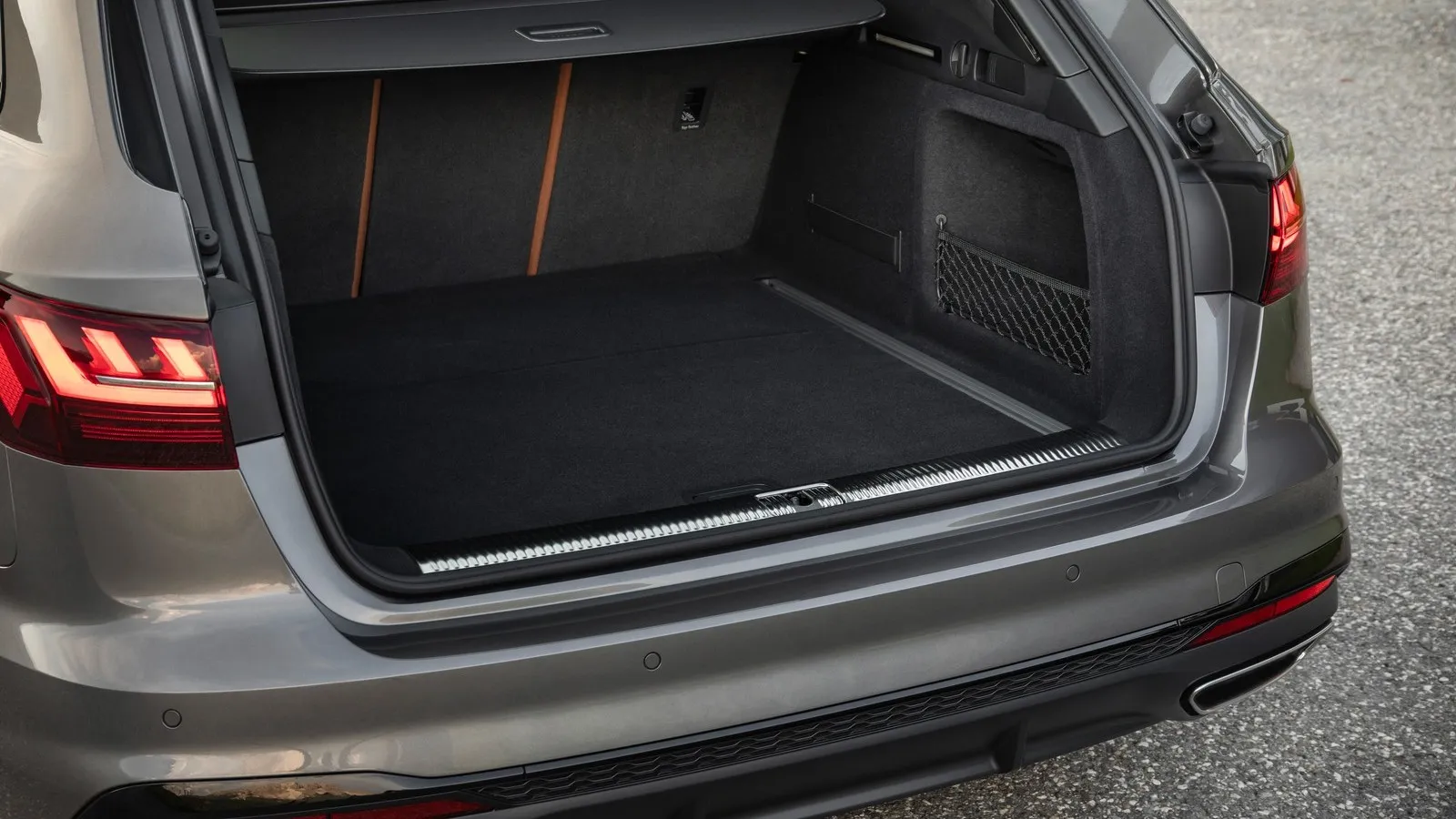 Luggage compartment