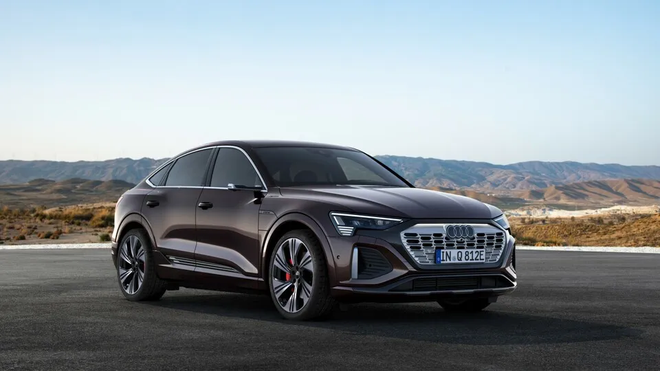 Irgendwo zwischen Coupé, Limousine und SUV ist Audi mit dem Q8 E-Tron designtechnisch unterwegs.
