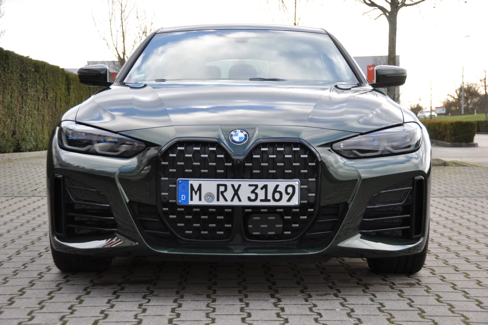 Egal ob silberfarben oder Klavierlack, die BMW-Niere ist der große Hingucker und Aufreger der zweiten Generation der 4er-Reihe, intern G 26 genannt.