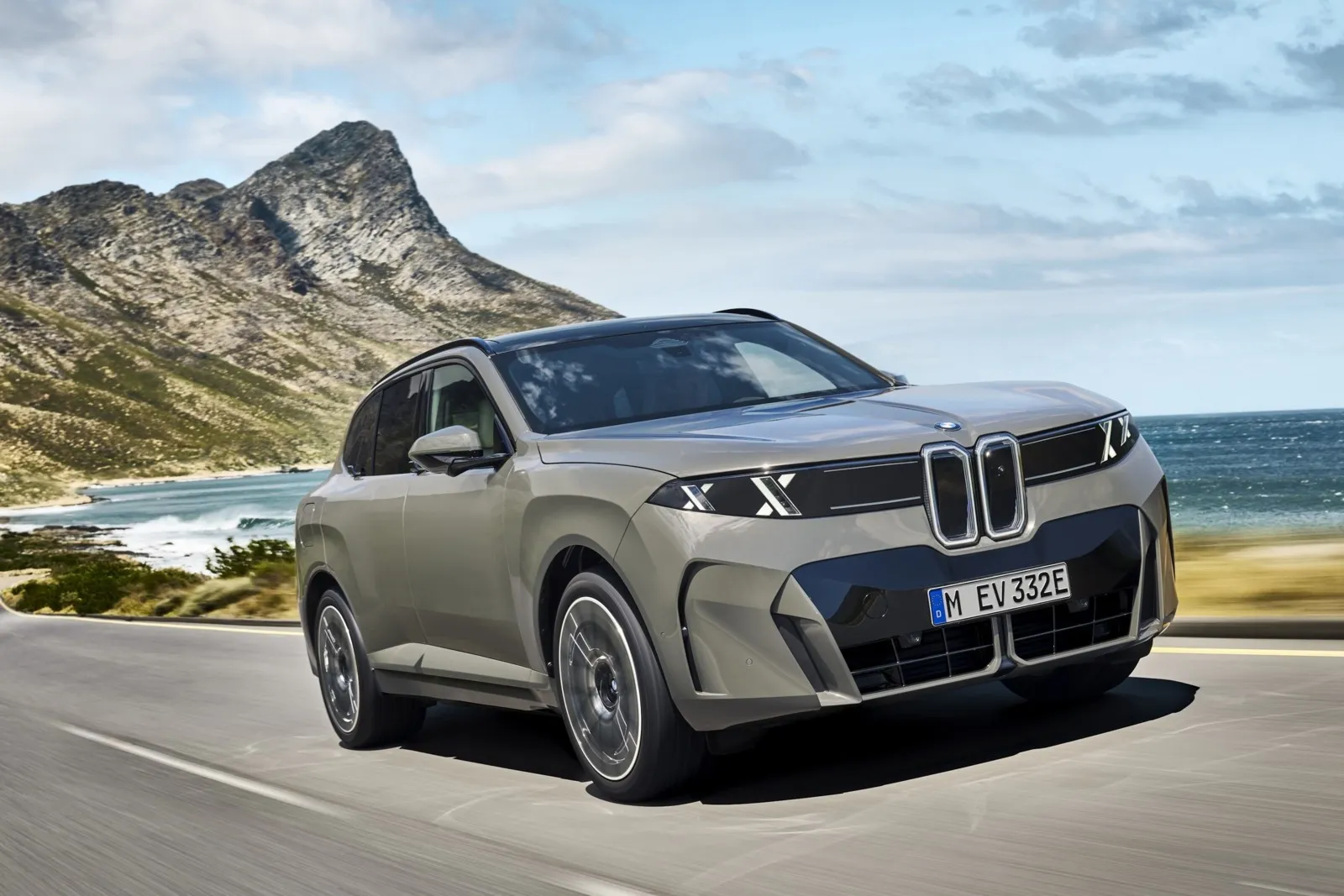 Der BMW iX5 hat aktuell die größte Batterie aller E-Pkw.