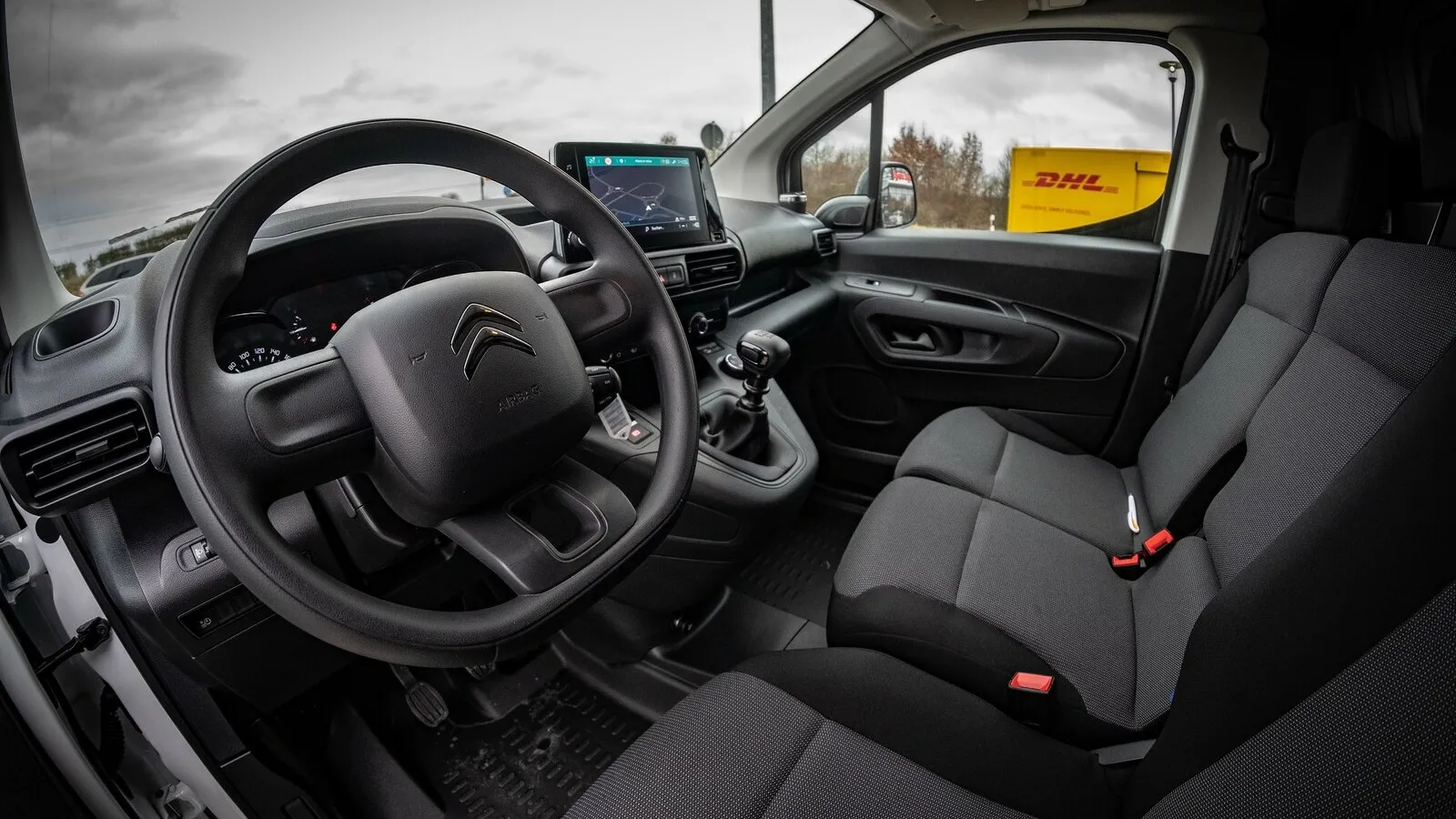 Minus X: Im Nutzfahrzeug sind solche Ausstattungen freilich nicht zu haben.