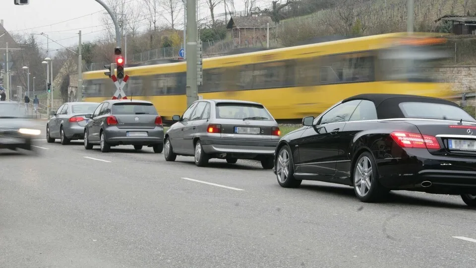 Besonders um den Urlaub nachzuholen gehen die Deutschen von einem höheren Verkehrsaufkommen aus.