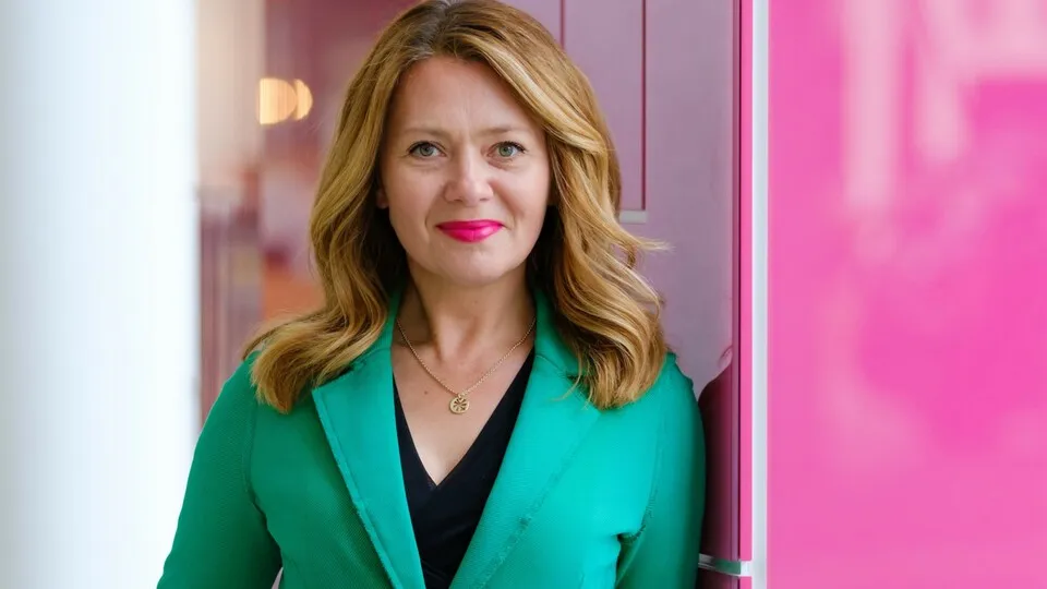 Dr. Olga Nevska ist Geschäftsführerin der Telekom MobilitySolutions und leitet eines der größten Unternehmensflotten des Landes.