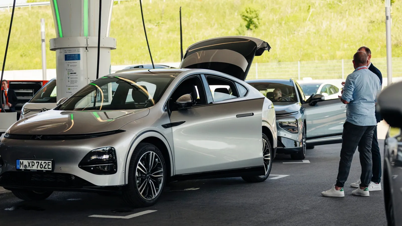 Besuch aus China: Xpeng und BYD stellten ihre Fahrzeuge für Testfahrten zur Verfügung.