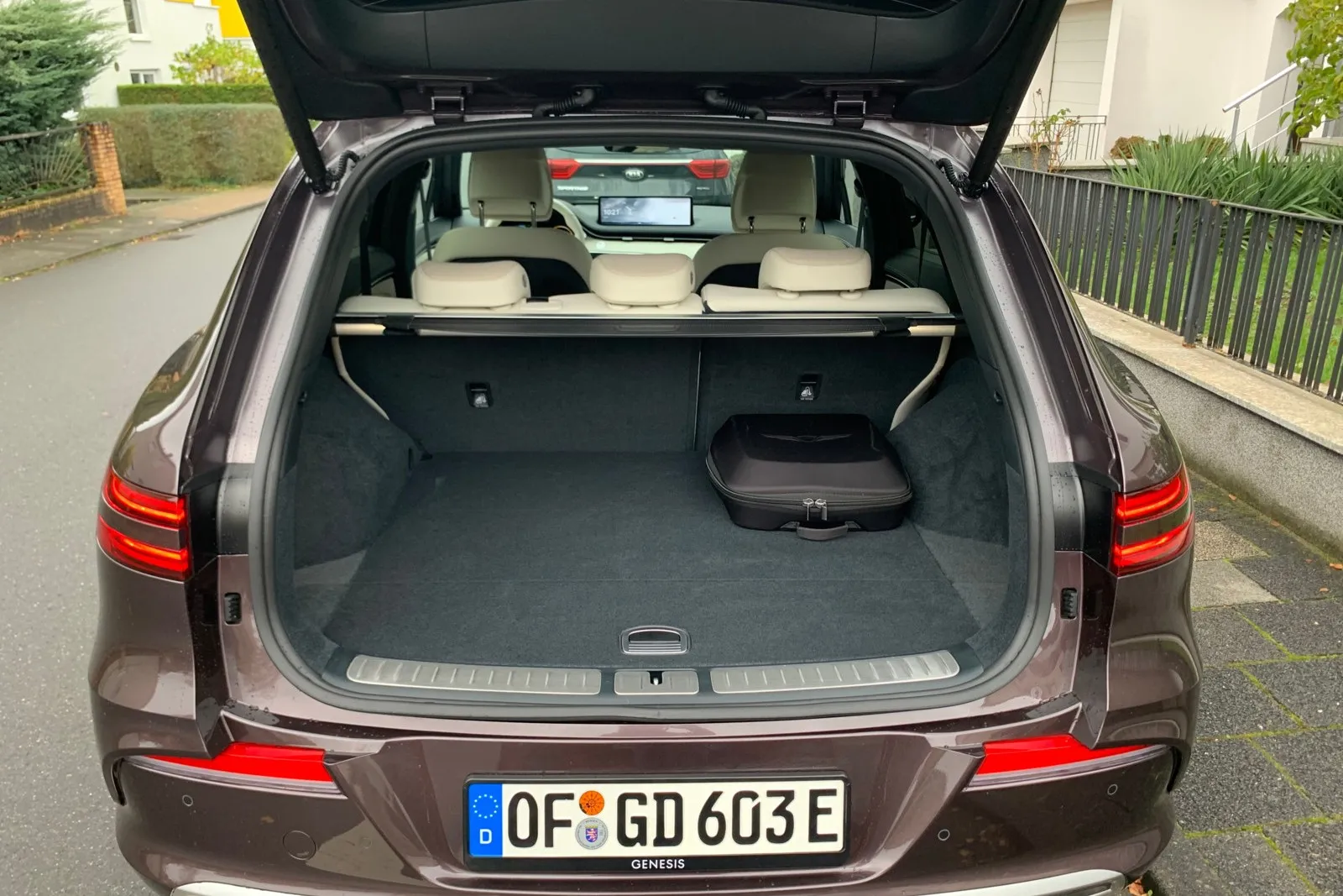 503 Liter Ladevolumen hat der Genesis GV70 Electrified.