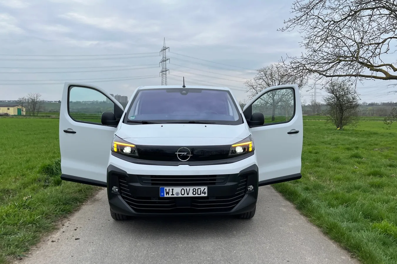 Natürlich auch als Diesel zu haben. Der neuen Opel Vivaro.