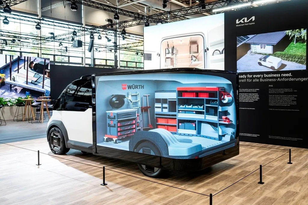 Praktisch und rein elektrisch: Speziell für LCVs hat Kia eine innovative Batteriefahrzeugplattform entwickelt, die sich an verschiedene Radstände anpassen lässt und daher für viele Fahrzeuggrößen und Karosserietypen verwendet werden kann.