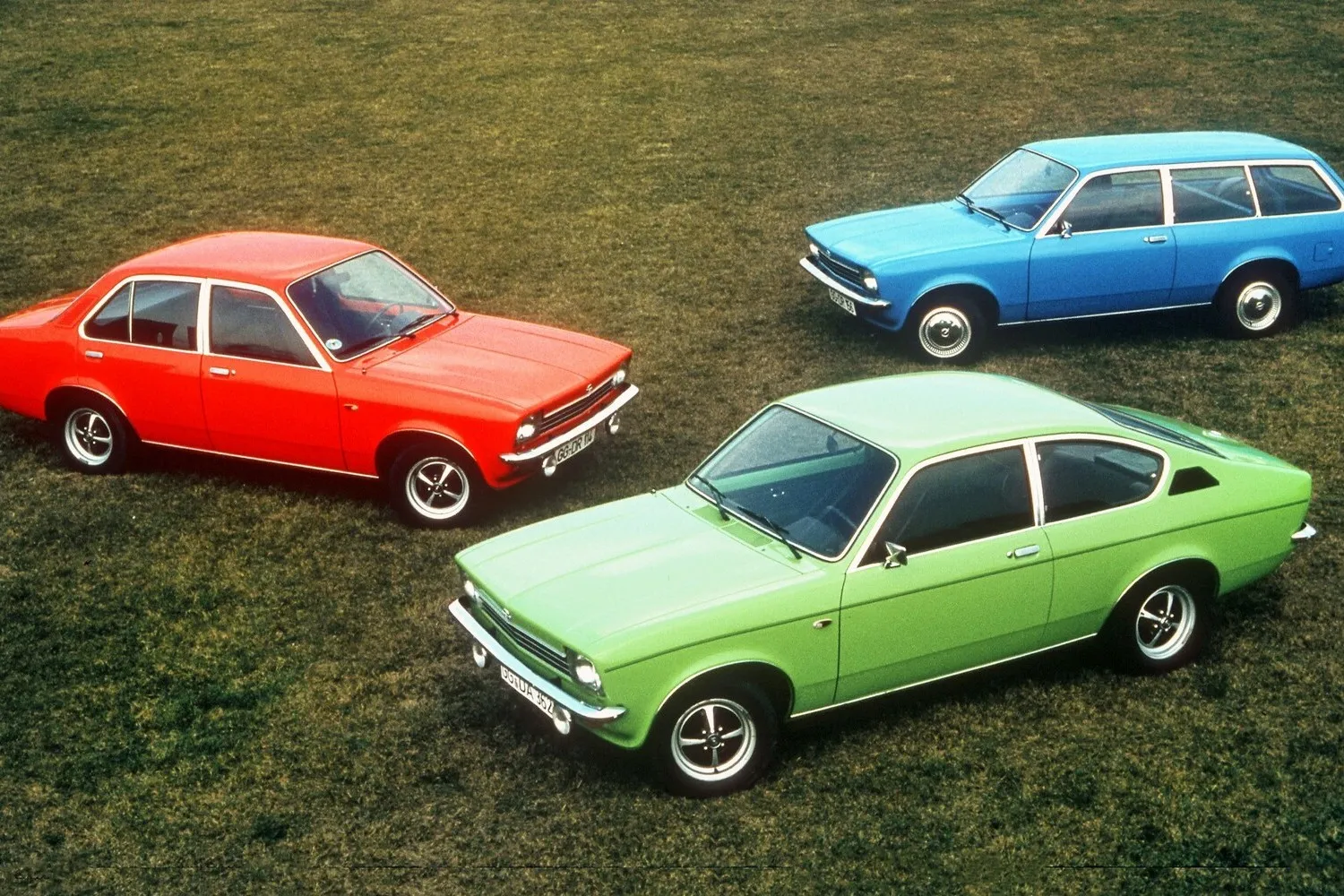 Die Modellpalette des Kadett C umfasst außerdem ein Coupé, eine Limousine und einen Kombi.
