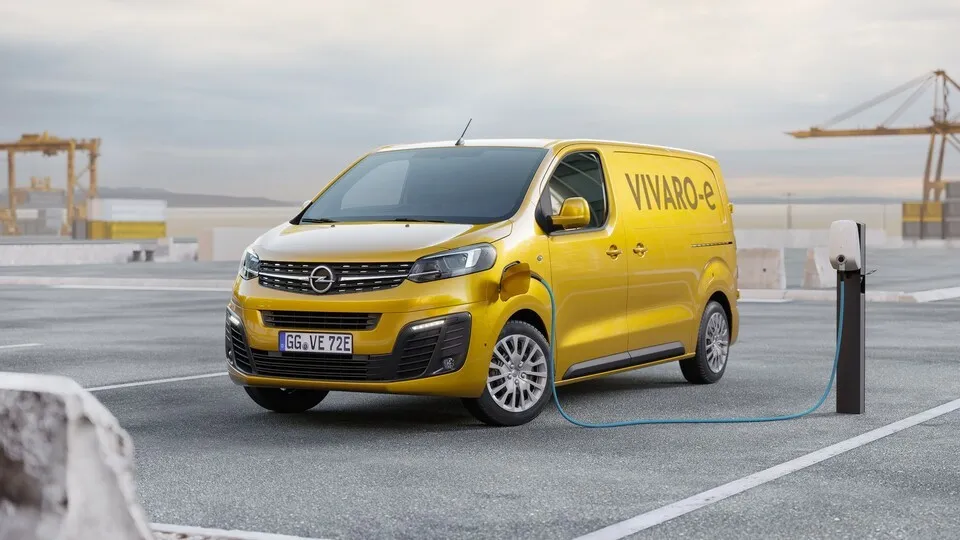 Transporter geben Strom und Gas