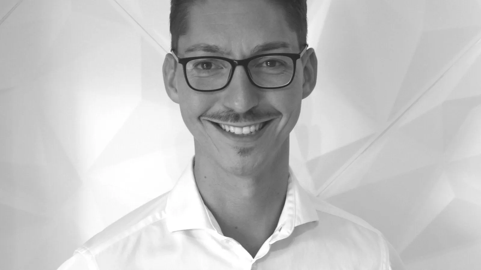 Richard Gandlau, CEO der Wollnik & Gandlau Systems GmbH, bezeichnet einen EU-DSGVO-konformen Datenschutz als „essenziellen Bestandteil“ beim Umgang mit sensiblen Daten, wie die E-Führerscheinkontrolle.