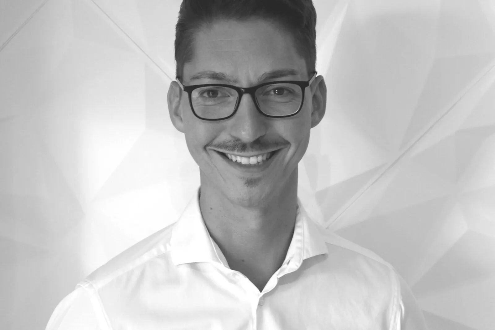 Richard Gandlau, CEO der Wollnik & Gandlau Systems GmbH, bezeichnet einen EU-DSGVO-konformen Datenschutz als „essenziellen Bestandteil“ beim Umgang mit sensiblen Daten, wie die E-Führerscheinkontrolle.