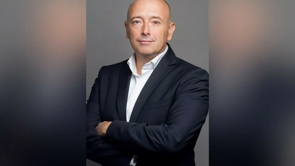 Majk Strika, Geschäftsführer von Holman in Deutschland: „Die Strategie von Holman für die nächsten Jahre beschreiben vier Schlagwörter: automatisiert, vernetzt, elektrisch und „shared.“