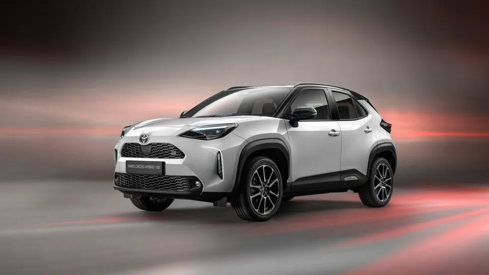 Mini-SUV Toyota Yaris Cross Modelljahr 2024 mit durchzugsstarkem Hybridantrieb.