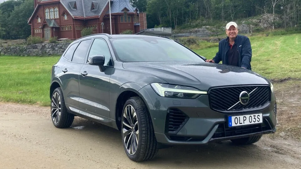 Volvo hat seinem Erfolgsmodell ein weiteres Update spendiert. Der XC60 ist inzwischen das meistverkaufte Modell des schwedischen Premiumherstellers. Unser Autor Michael Neher hat ihn rund um Göteborg getestet