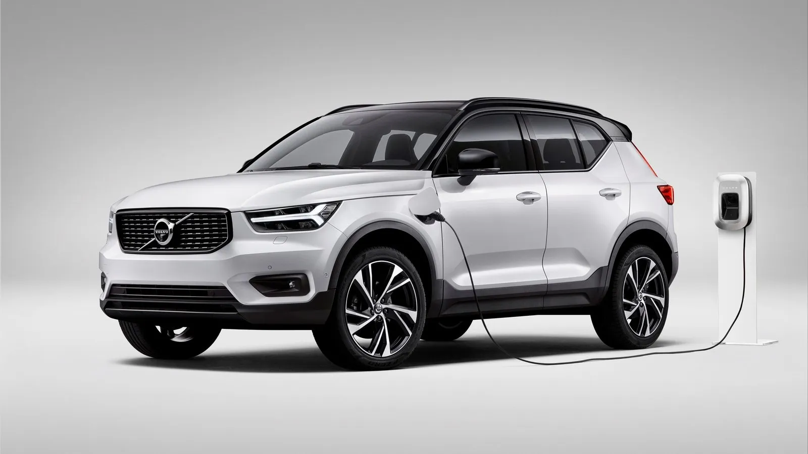 New Volvo XC40 T5 plug-in hybrid