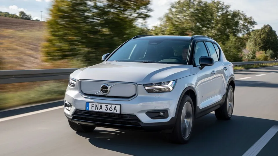 E-Antrieb, wie beim Volvo XC 40 Recharge, soll der neue Standard bei Neuwagen in der EU werden.