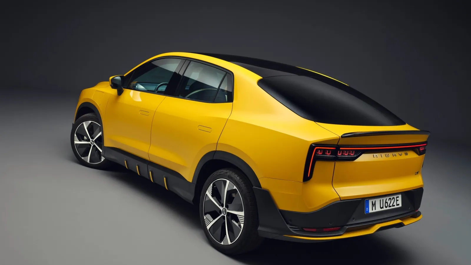 … und bekommt mit dem U6 derzeit eine Coupé-Variante an die Seite gestellt.