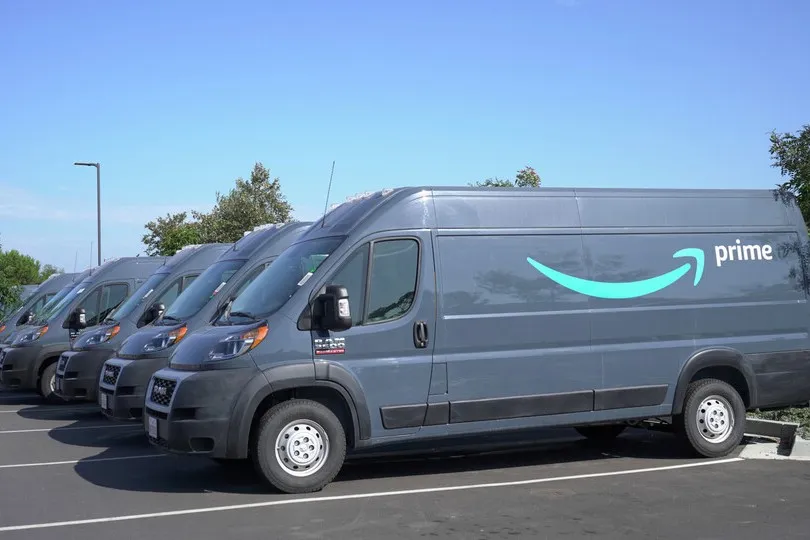 Amazon Fleet Exchange soll gewerbliche Anbieter mit Delivery Service Partnern verbinden, die zeitweise zusätzliche Transporter benötigen.