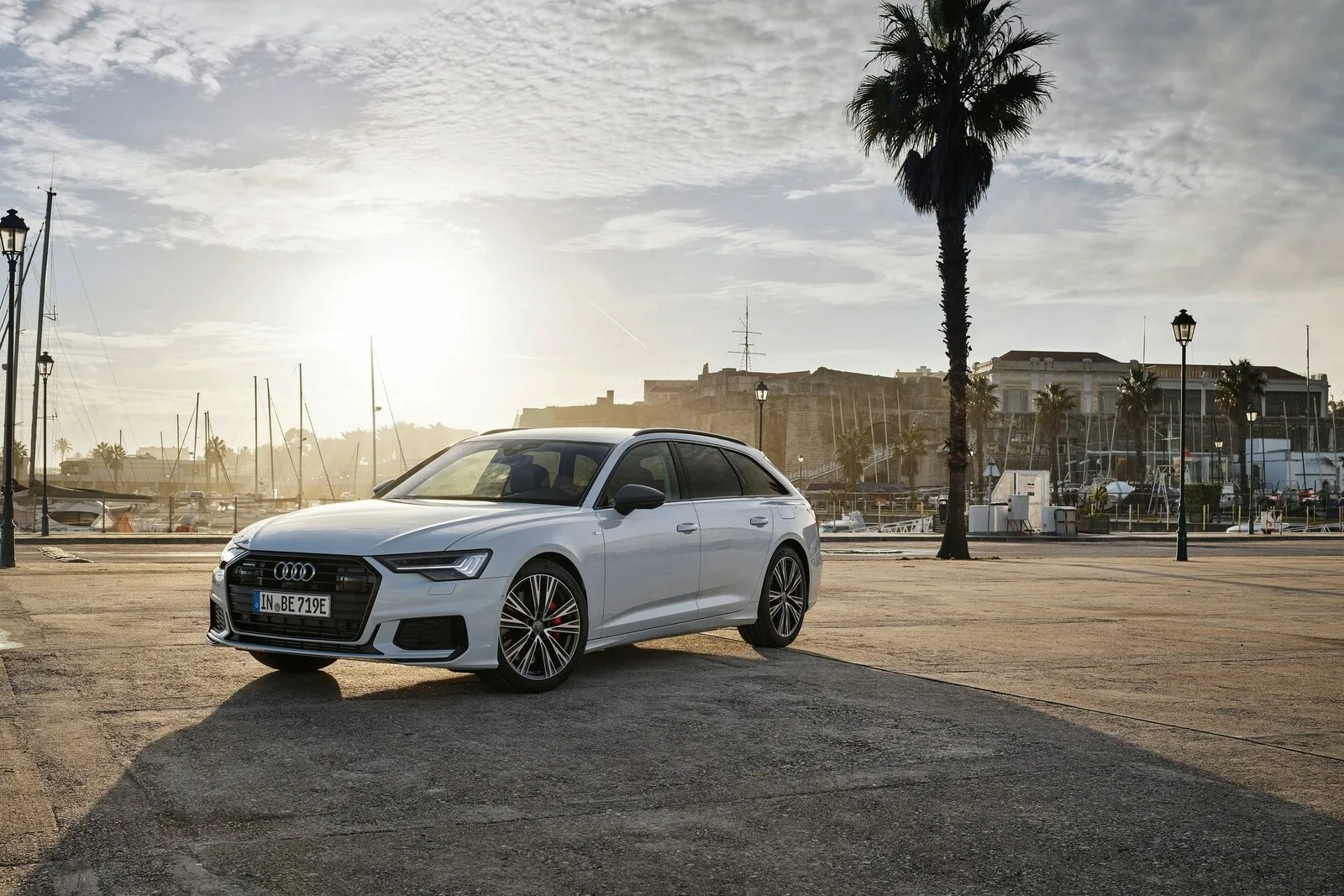 Audi A6 Avant: Der 50 TFSIe Quattro S-Tronic ist je Kilometer 23,2 Prozent günstiger als der 45 TFSI Quattro S-Tronic.