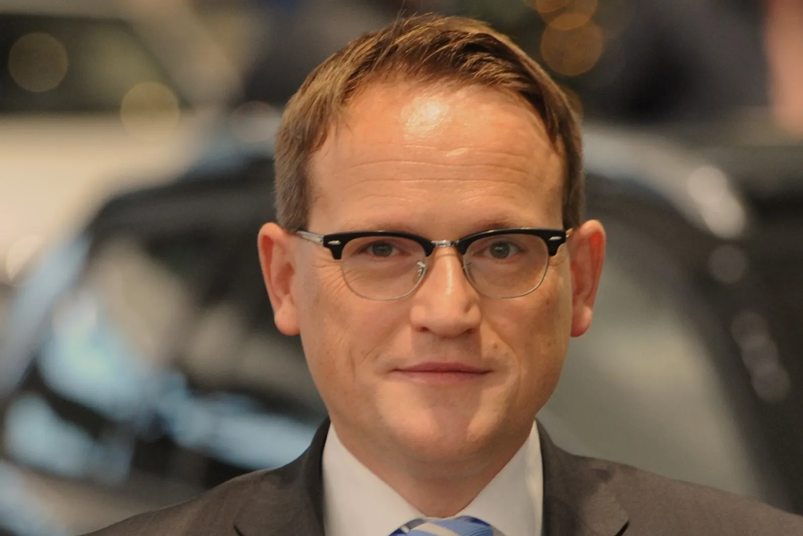 Olav Bagusat, Head of Fleet Customer Frontends & Applications bei Volkswagen Financial Services: „Fuhrparkmanager sind darauf angewiesen, alle relevanten Kosten im Sinne einer TCO-Betrachtung digital und übersichtlich aufbereitet zu bekommen.“