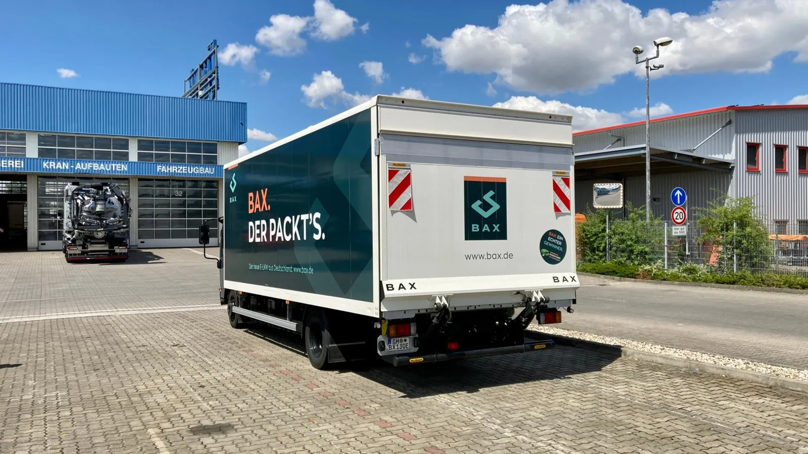 Weil die Batterien unter dem Fahrgestell des Bax untergrbracht sind, ist eine Vielzahl von Aufbauten möglich.
