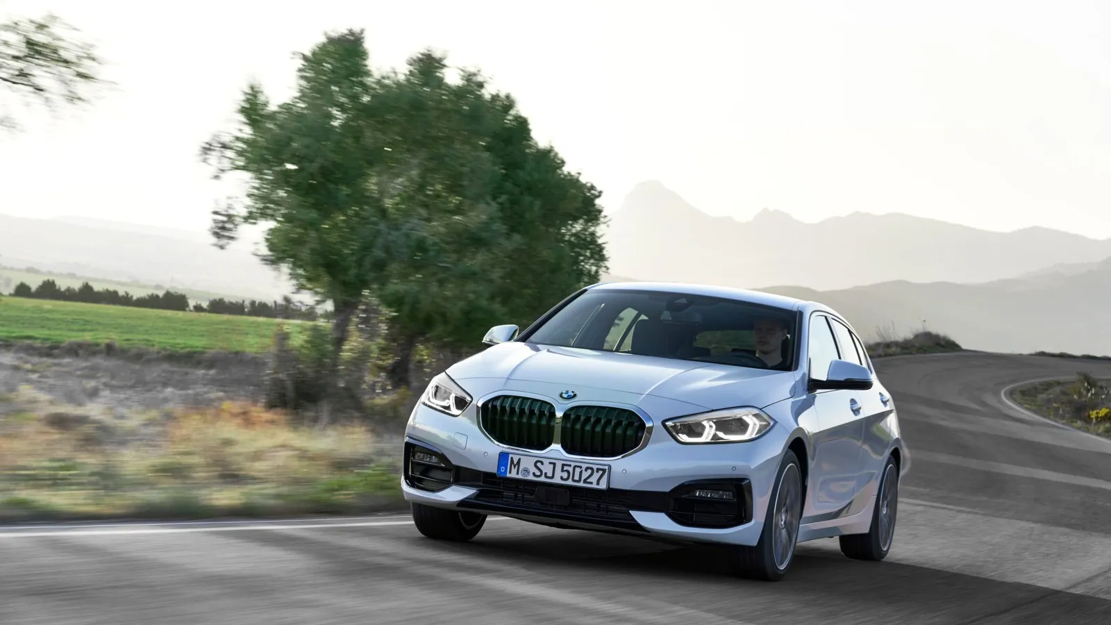 Platz 13 mit 39,8 Prozent Händlereinkaufswert: der BMW 118i Steptronic.