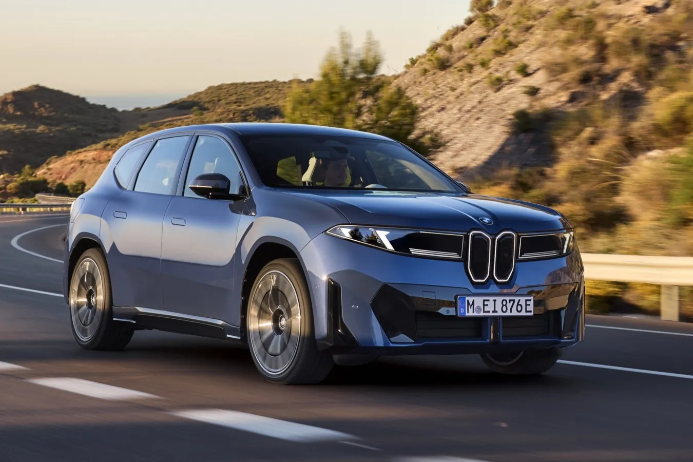 Der iX3 ist der erste Serien-Vertreter von BMWs „Neuer Klasse“.