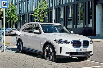 BMW iX3 Inspiring: 77 oder 75 Cent je Kilometer bei 36 oder 48 Monaten Haltedauer.