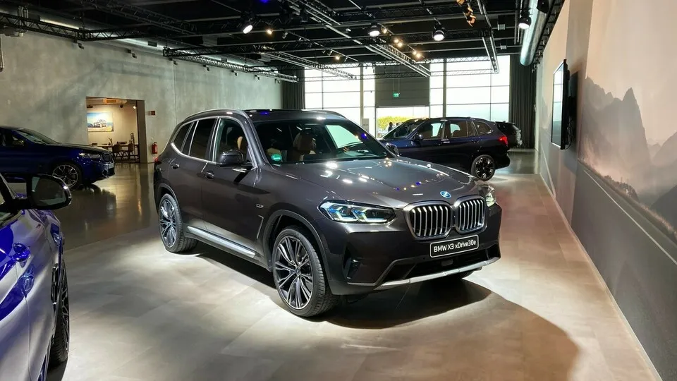 BMW schickt sein SUV X3 aufgefrischt ins neue Modelljahr.