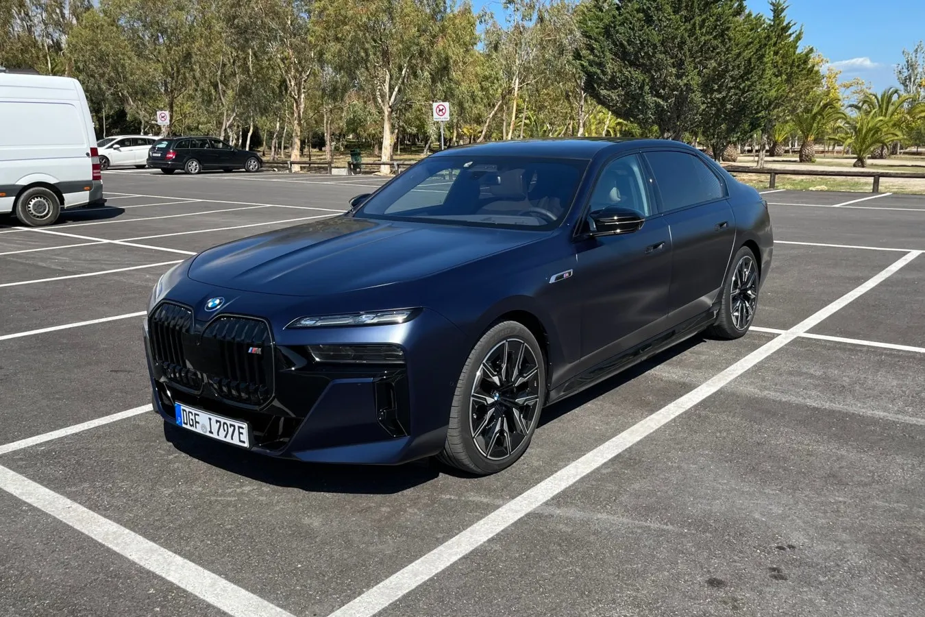 BMW bietet eine breite Farbpalette für den 7er an. Die Reihe ist in 100 Farbvarianten erhältlich.