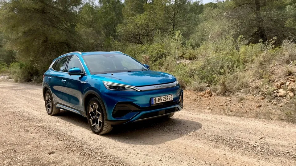 Atto 3 heißt das vollelektrische Kompakt-SUV des China-Newcomers BYD.