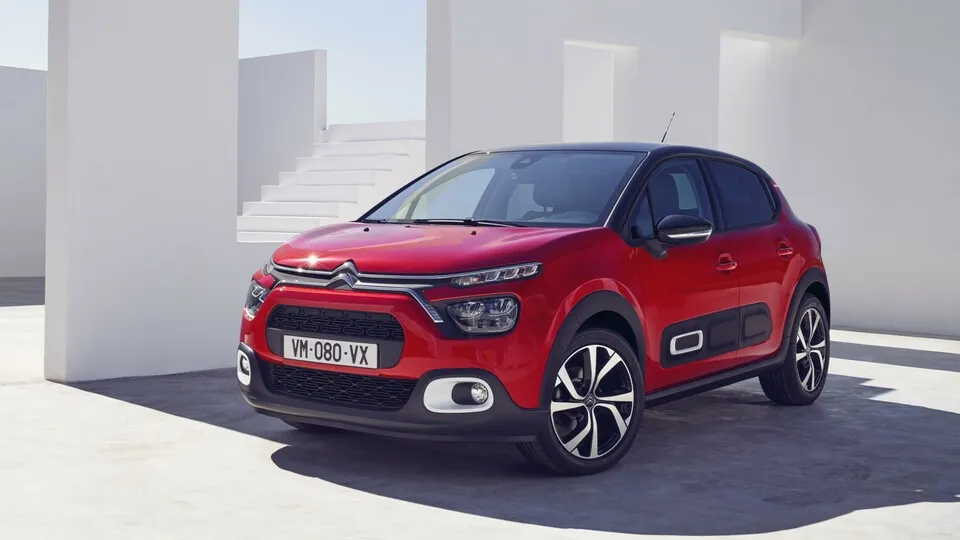 Günstiger geht´s nicht in unserem Vergleich: Der Citroen C3 überzeugt mit besonders niedrigen Betriebskosten im Kleinwagensegment.