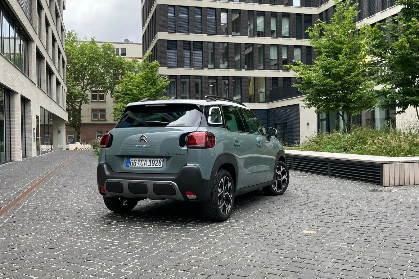 Am Heck des kleinen SUVs blieb dagegen alles beim Alten.