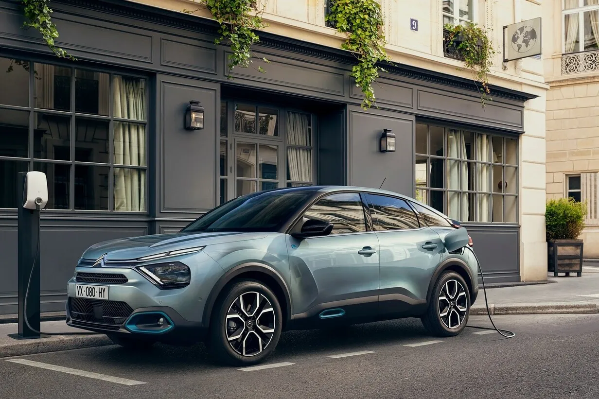 Citroen e-C4 e-Feel Pack: 41,0 Prozent Händlereinkaufswert nach drei Jahren und 45.000 Kilometern.