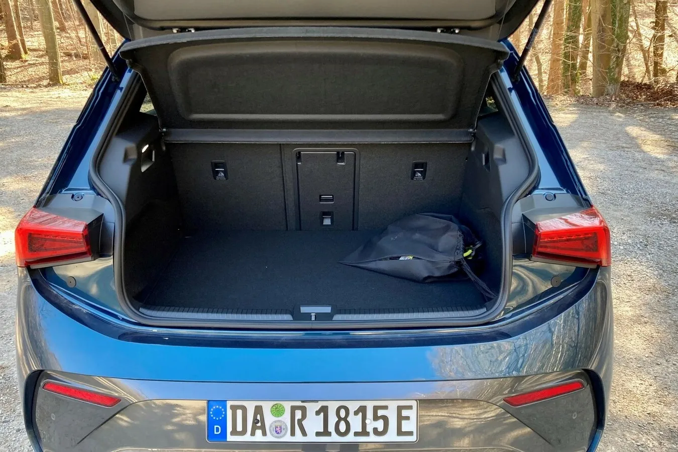 385 Liter Gepäck fasst der Kofferraum des Cupra Born im Normalzustand.