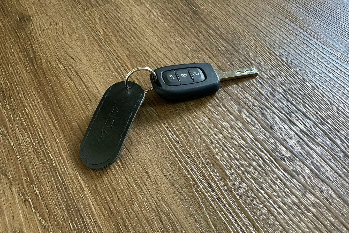 Wie früher: Ein klassischer Autoschlüssel mit nicht einklappbarem Bart.