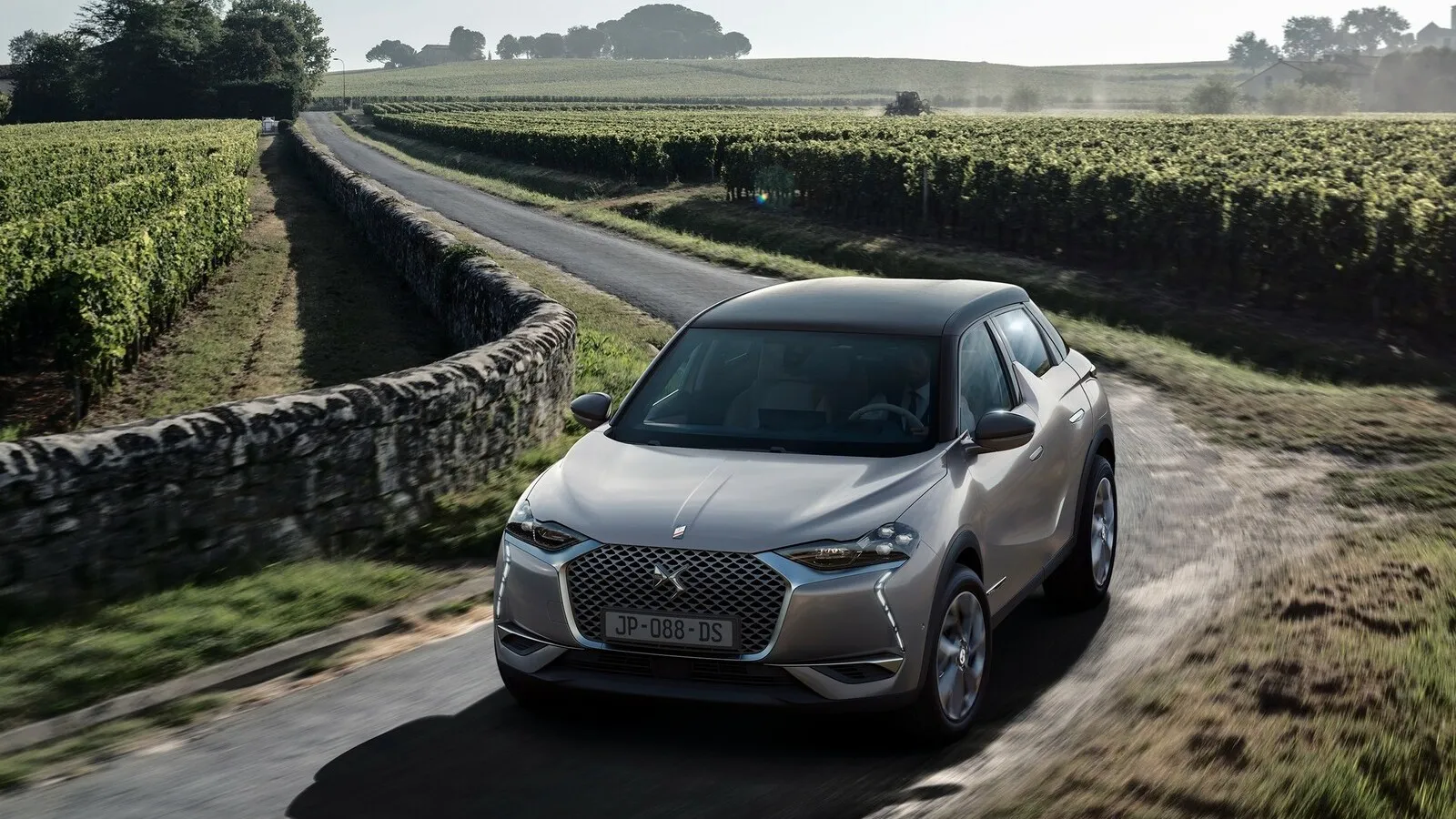 Platz 2: Für den ebenfalls 136 PS starken DS3 Crossback E-Tense mit gleicher Technik wie im Peugeot fallen rund 365 Euro Wartungskosten an.