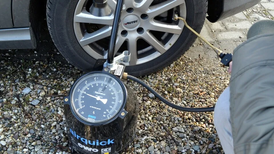 Sparen durch richtigen Reifendruck