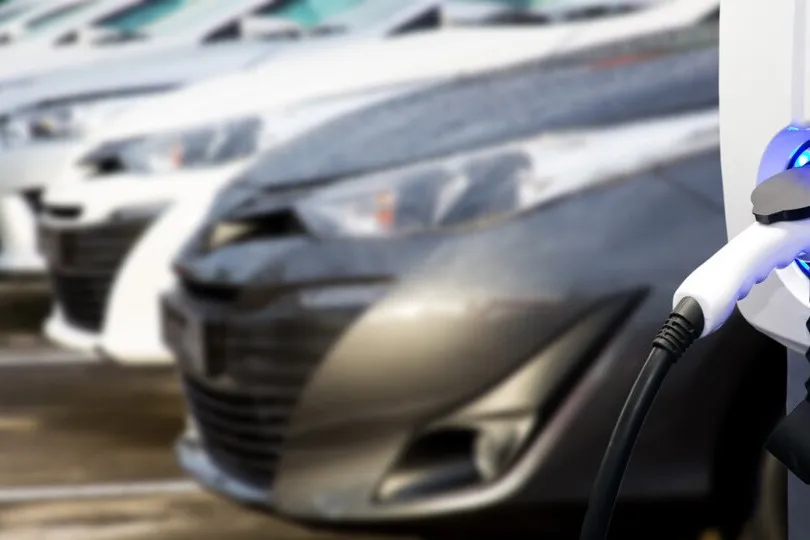 Geotab-Daten zeigen, dass sich verbreitete Vorbehalte gegenüber E-Autos im Fuhrpark nicht pauschal bestätigen lassen.