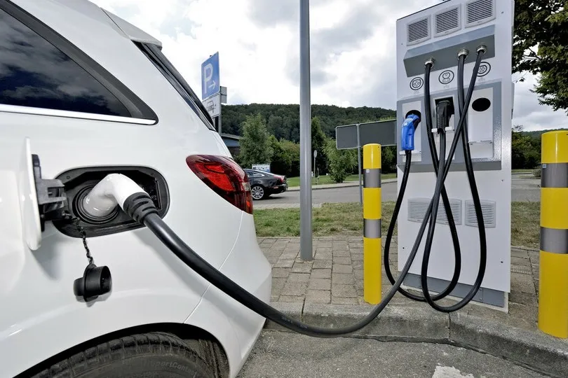 Zu den Mitgliedern des Verbands gehören unter anderen Kia, Mitsubishi, die ZDK-Landesverbände Hessen und Schleswig-Holstein sowie der TÜV Rheinland.